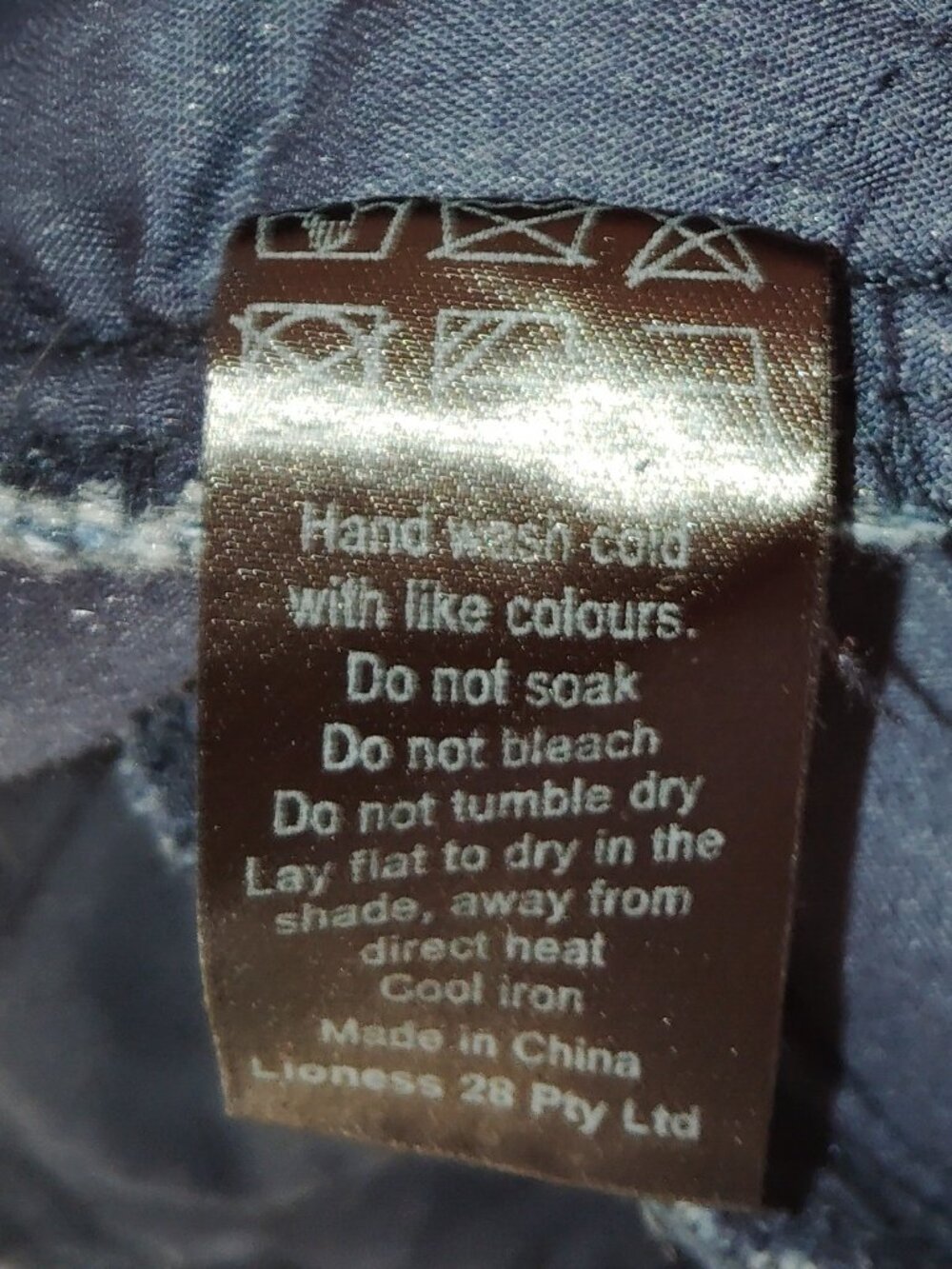 Lioness of Australia 100% Denim Jacket - Picture 5 of 5